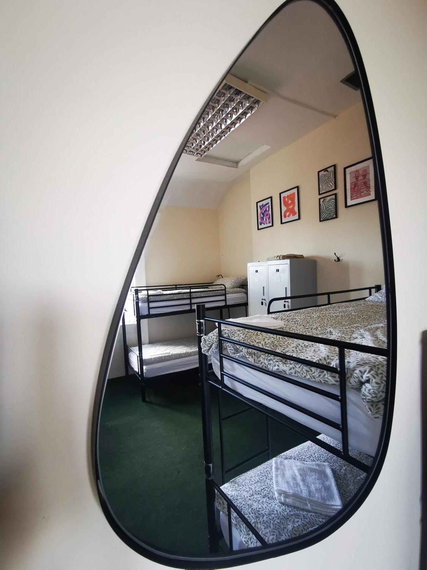 Botanic Avenue Hostel Less Than A Mile From The City Centre بلفاست المظهر الخارجي الصورة